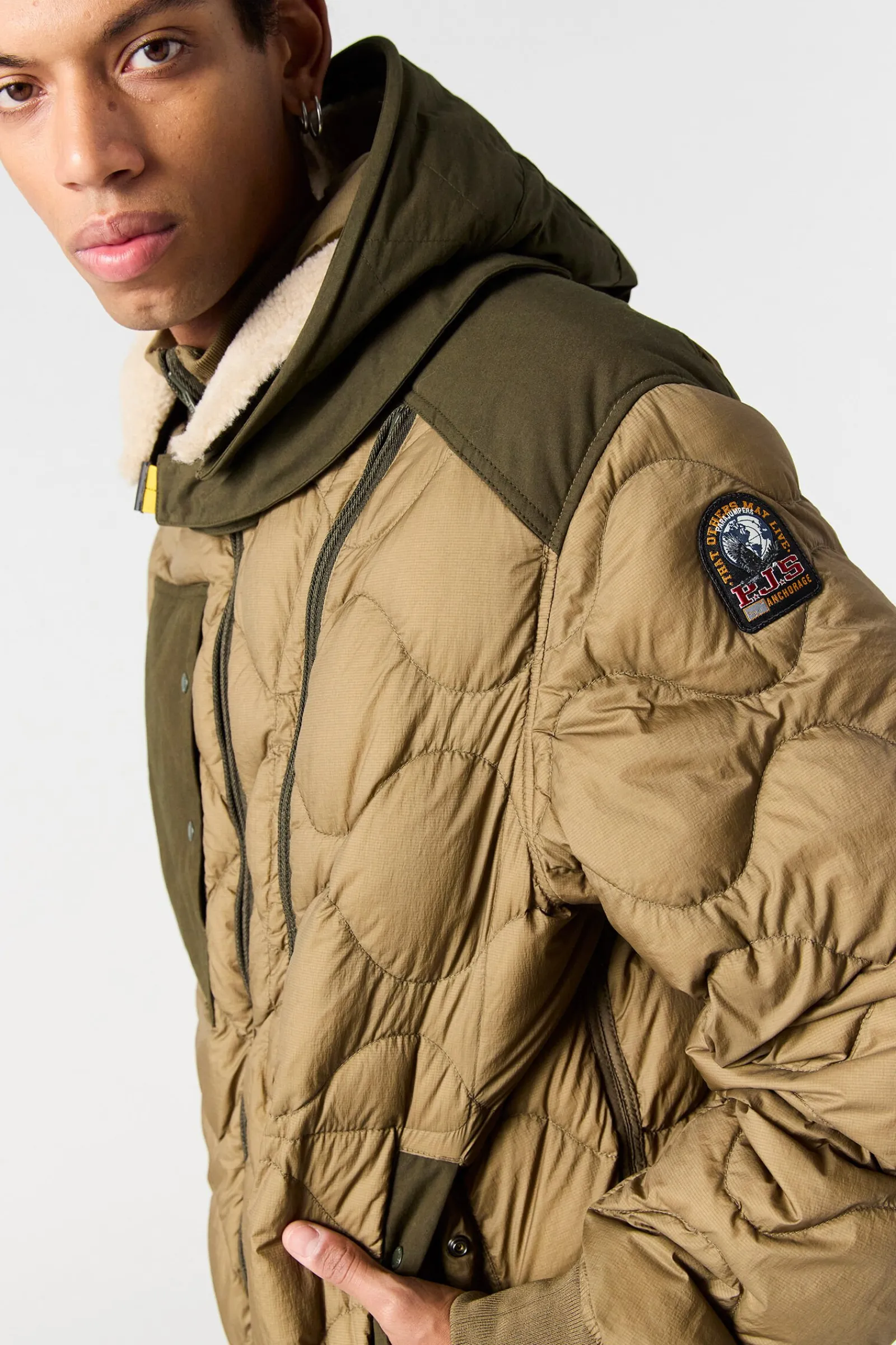 AKUTAN - DOUDOUNE À CAPUCHE*Parajumpers New