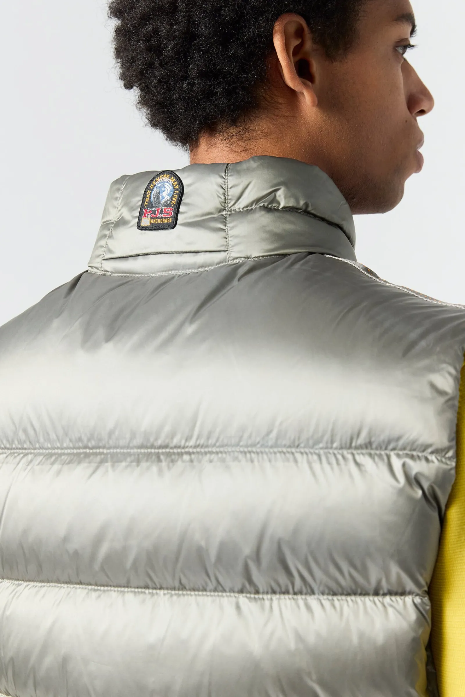 JEORDIE - DOUDOUNE SANS MANCHES*Parajumpers Sale